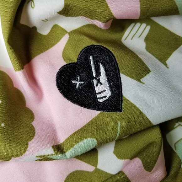 Mel Tow Midsummer Sweat Mens Medium Button Up Graphic Uchuu Summer Anime - Picture 4 of 8